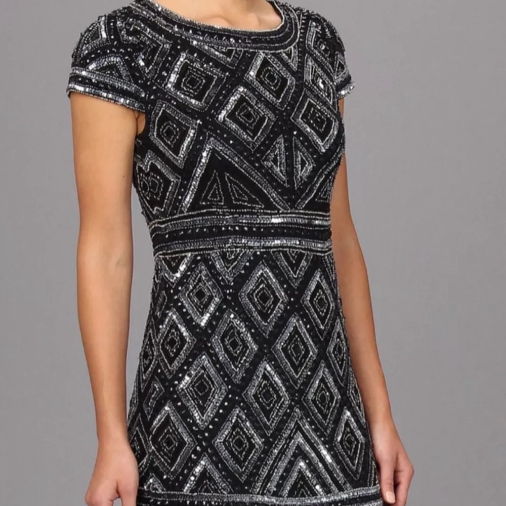 NWT Adrianna Papell Art Deco Diamond Beaded Evening Gown with Cap Sleeves - Picture 6 of 16